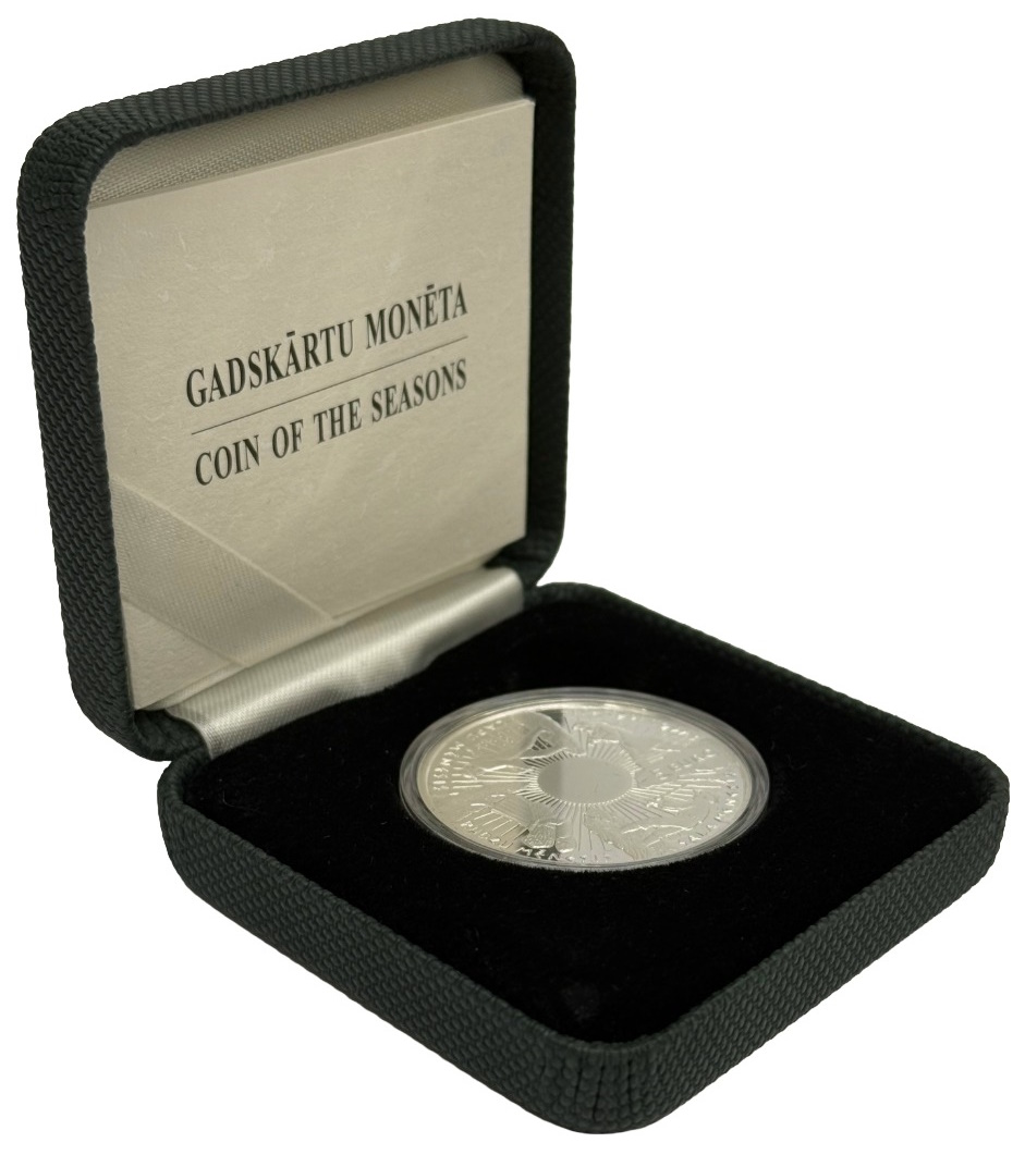 5 евро 2014 года Латвия «Времена года» — Фото №3