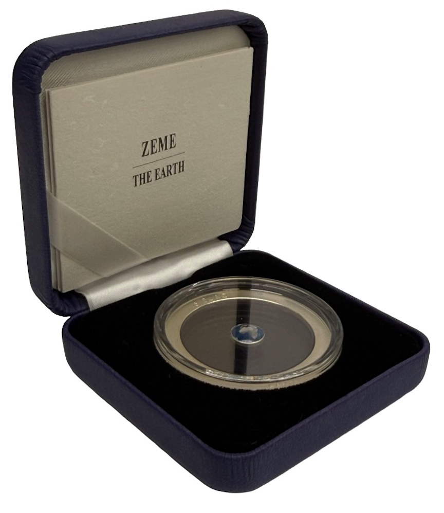 5 евро 2016 года Латвия «Земля» — Фото №3