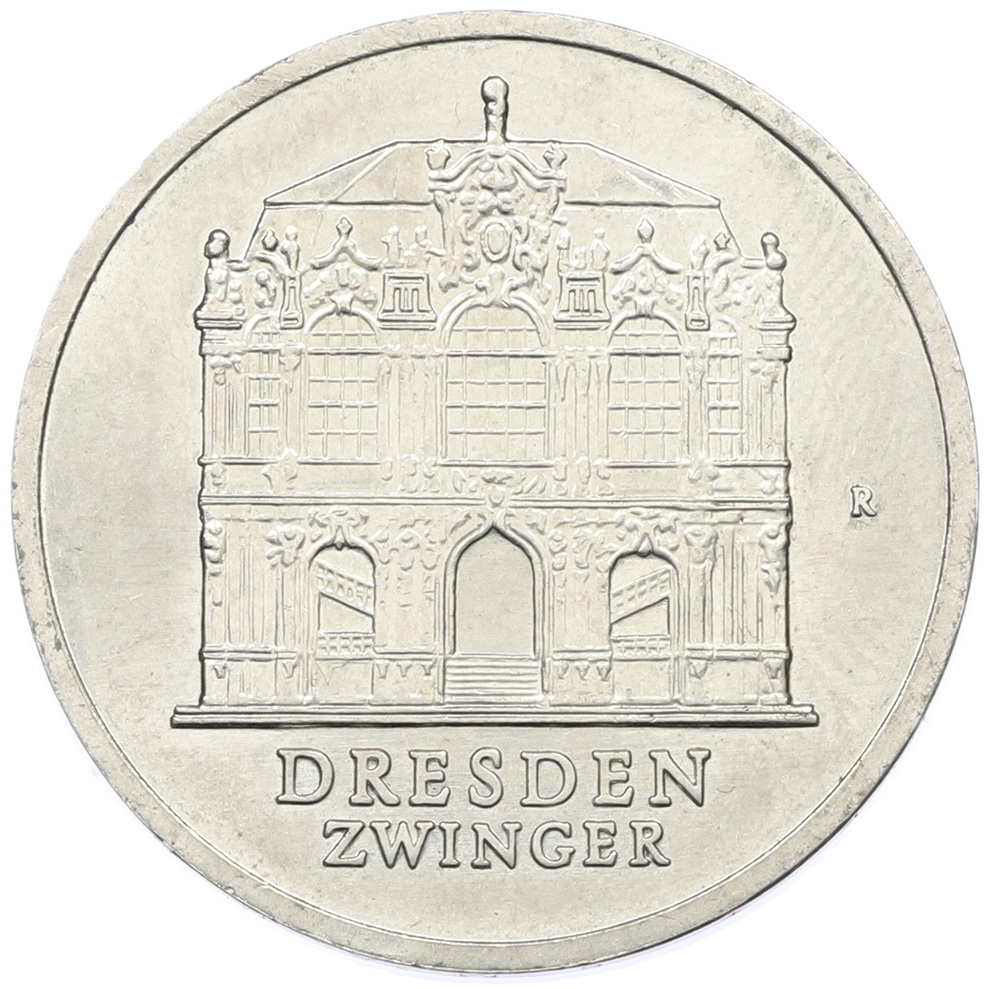 5 марок 1985 года Восточная Германия (ГДР) «40 лет со дня разрушения Дрездена — Цвингер» — Фото №1