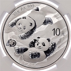 10 юаней 2022 года Китай «Панда» в слабе NGC (Топ-грейд MS70) — Фото №1
