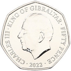 50 пенсов 2022 года Гибралтар «Вступление на престол Карла III» — Фото №2
