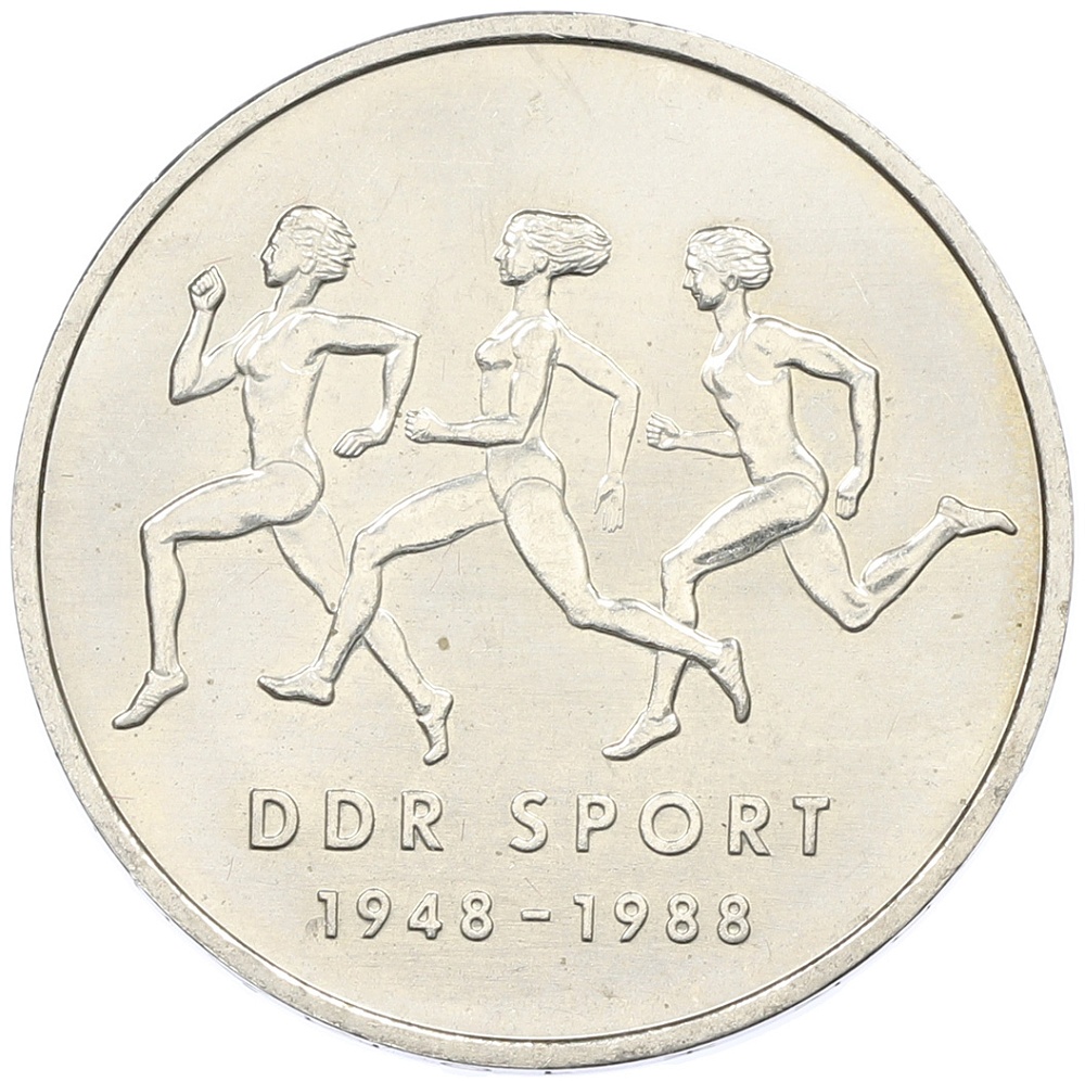 10 марок 1988 года Восточная Германия (ГДР) «40 лет Союзу физкультуры и спорта» — Фото №1