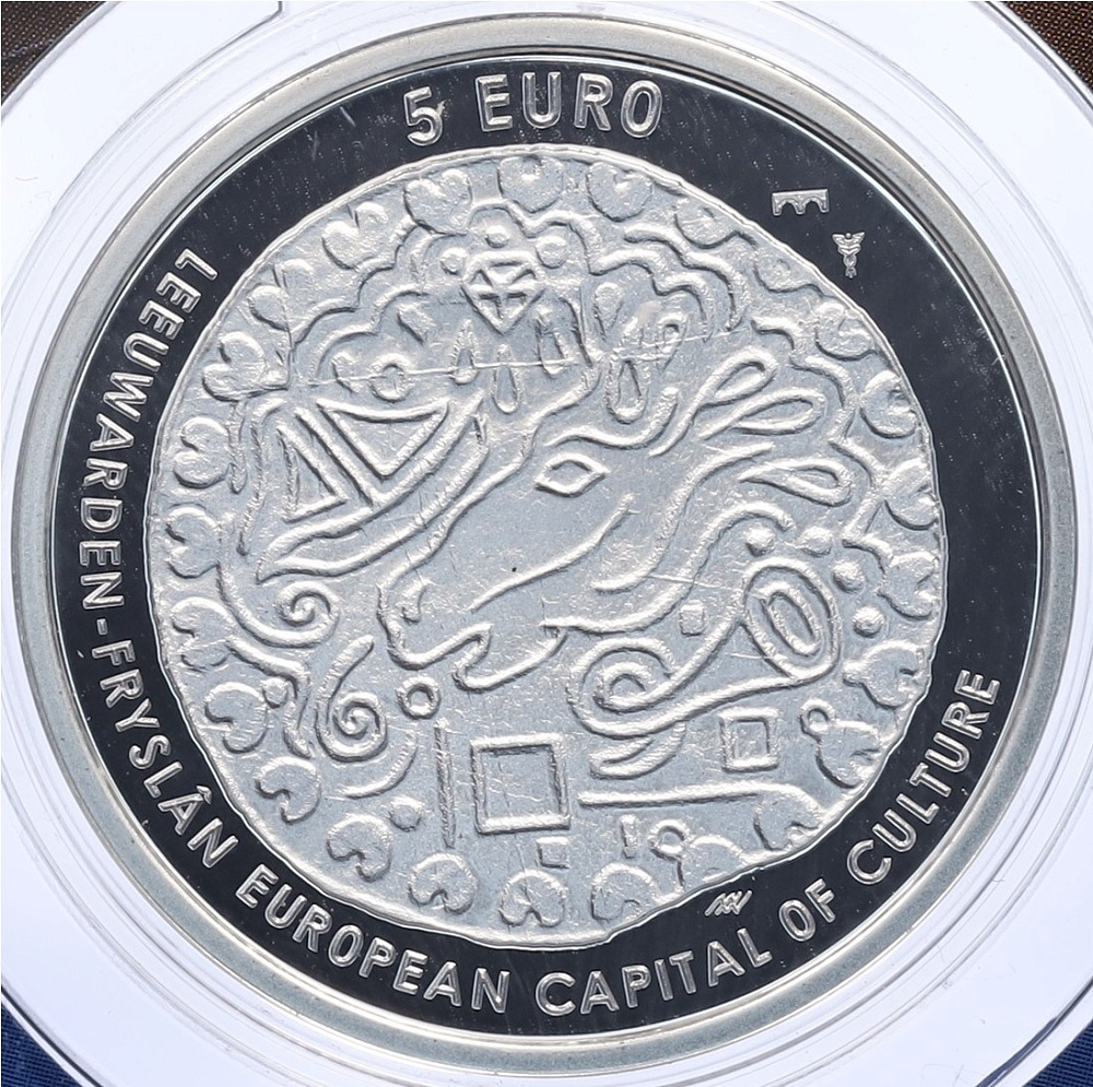 5 евро 2018 года Нидерланды «Леуварден – культурная столица Европы» (в буклете) — Фото №1